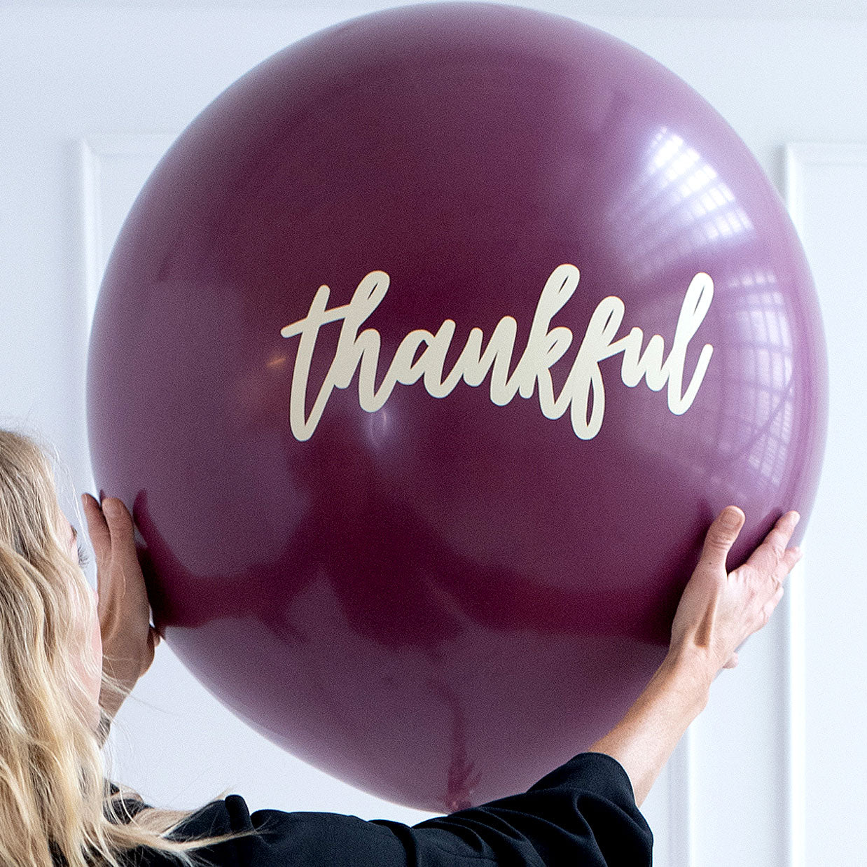 Thankful Globe with Leaf Tassel